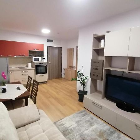Apartman Sarah Appartamento Gran Varadino Esterno foto