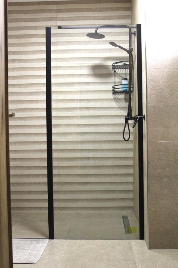 Apartman Sarah Appartamento Gran Varadino Esterno foto