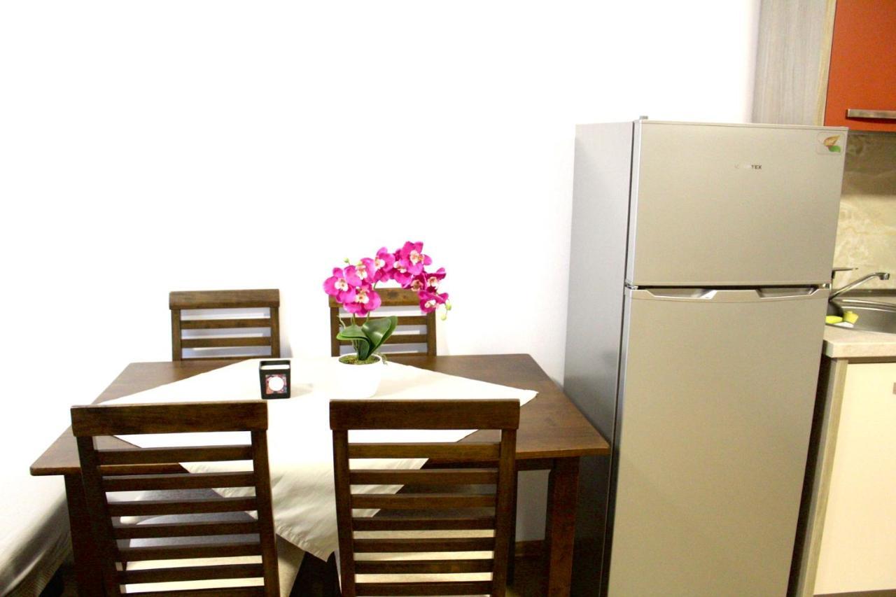 Apartman Sarah Appartamento Gran Varadino Esterno foto