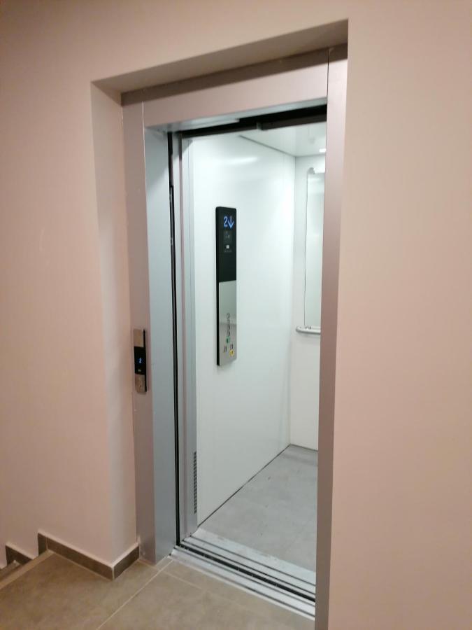 Apartman Sarah Appartamento Gran Varadino Esterno foto