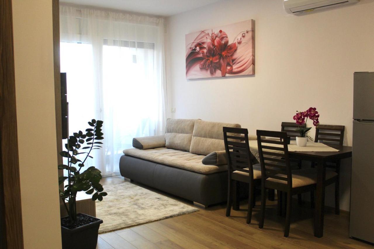 Apartman Sarah Appartamento Gran Varadino Esterno foto