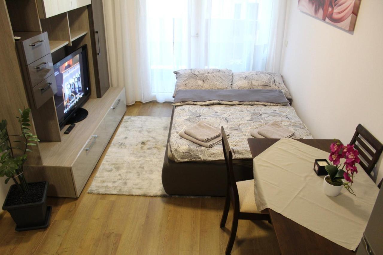 Apartman Sarah Appartamento Gran Varadino Esterno foto